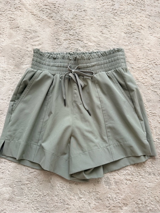 Abercrombie & Fitch Pants - Abercrombie Relaxed High-Waist Drawstring Women's Shorts in Sage Green